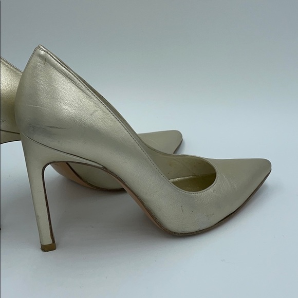 Stuart Weizmann Champagne Leather 4” Pumps US 6 - Picture 5 of 12